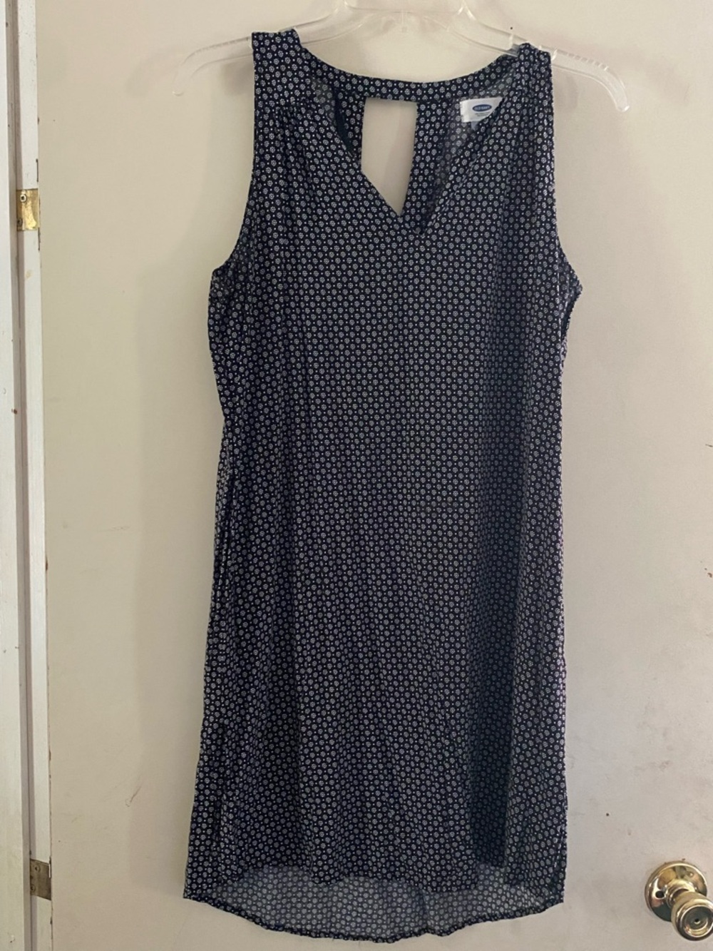Sleeveless Black Floral Shift Dress